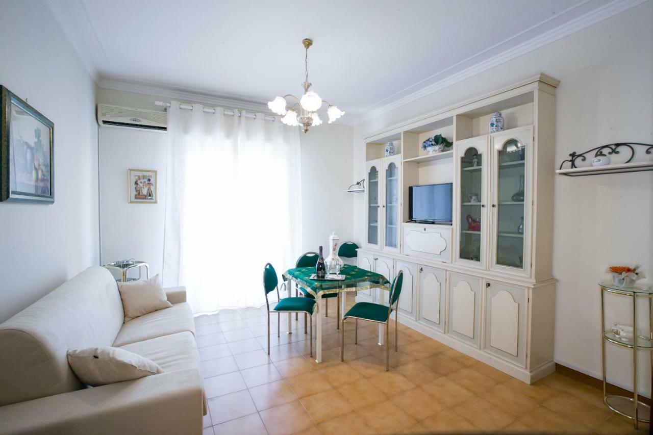 Апартаменты A Casa Di Rossella Катания Экстерьер фото